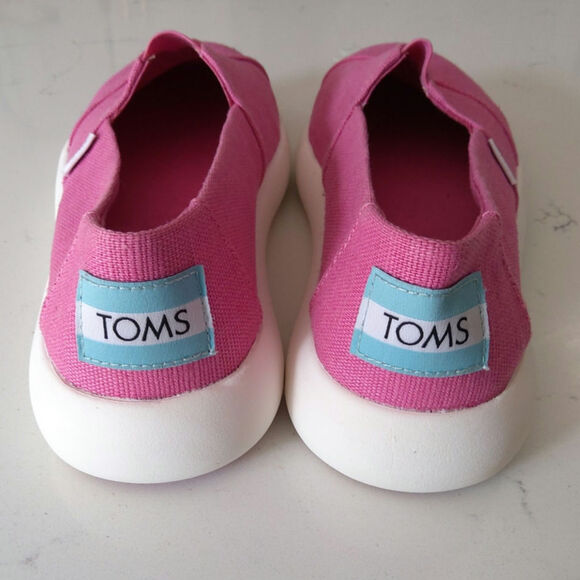 Tom's Alpagata Mallow loafer Barbiecore pink 8 1/2 women. Sustainable comfort - Picture 4 of 7